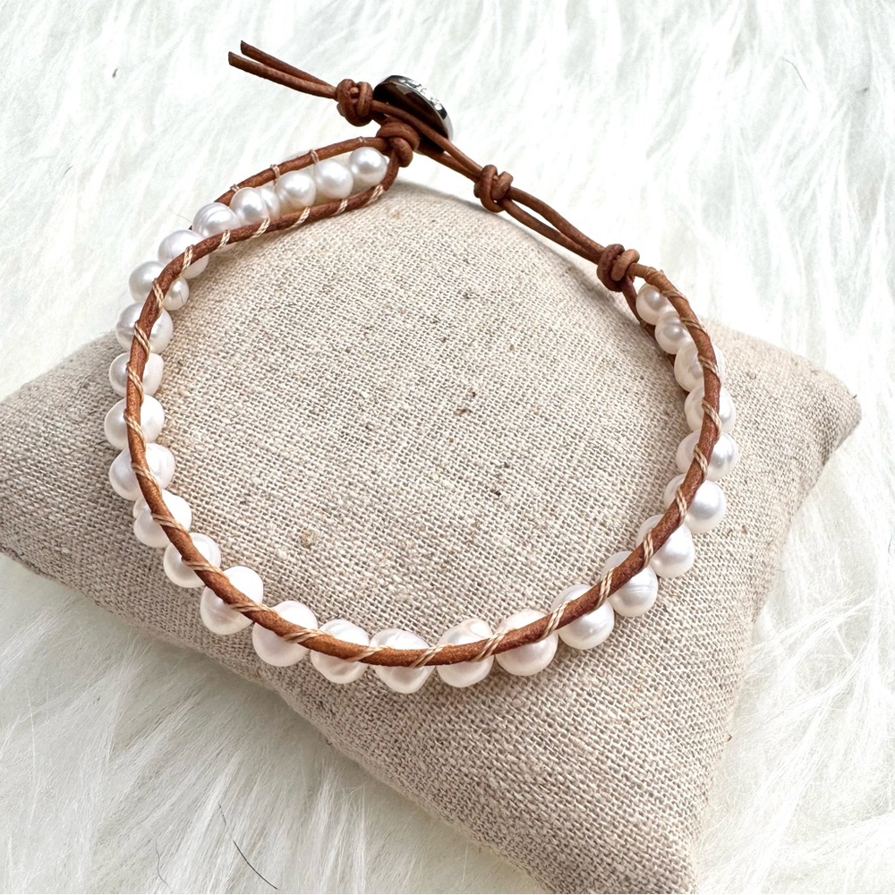 Victoria Emerson Single Wrap Pearl and Leather Bracelet